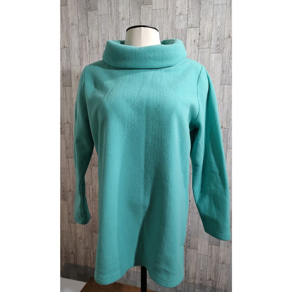 D & Co. Woman Green Fleece Tunic Top Size M Cowl Neck Slits Stretch Soft Cozy - Picture 2 of 7
